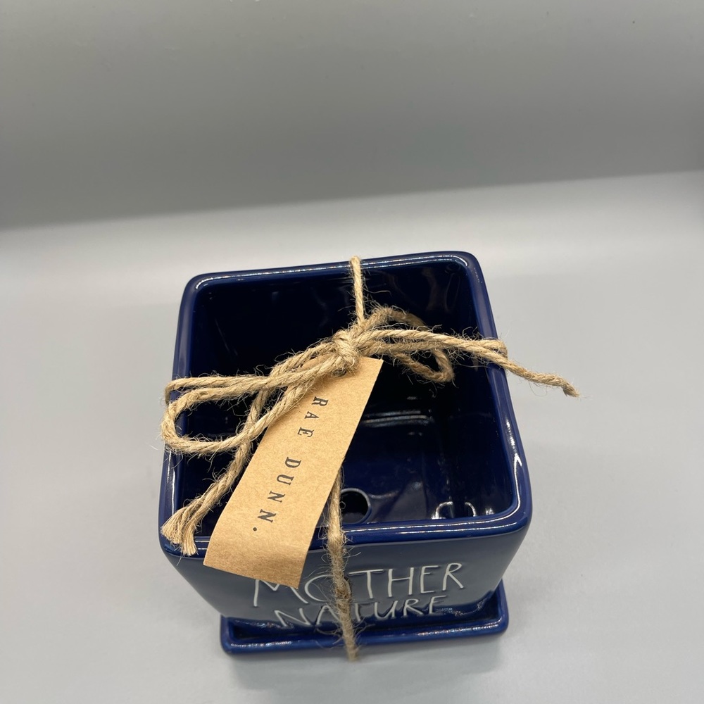 Rae Dunn Planter Pot with Tray